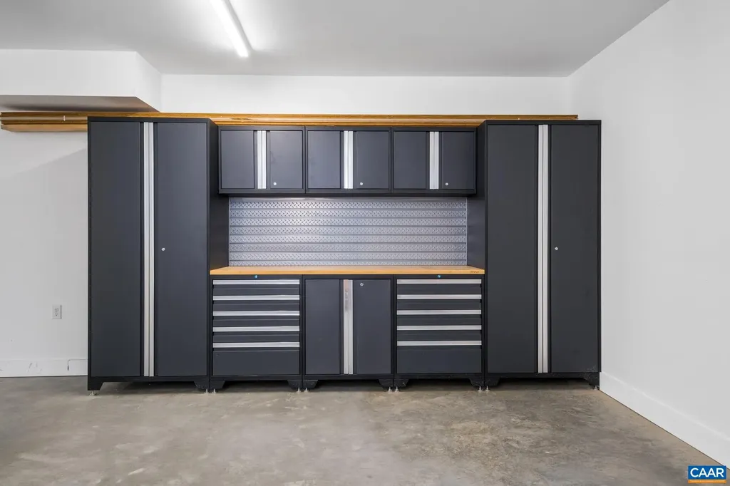 1312 Pen Park Lane Charlottesville VA 22901