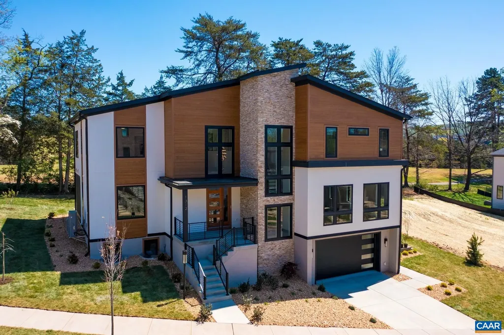 1312 Pen Park Lane Charlottesville VA 22901