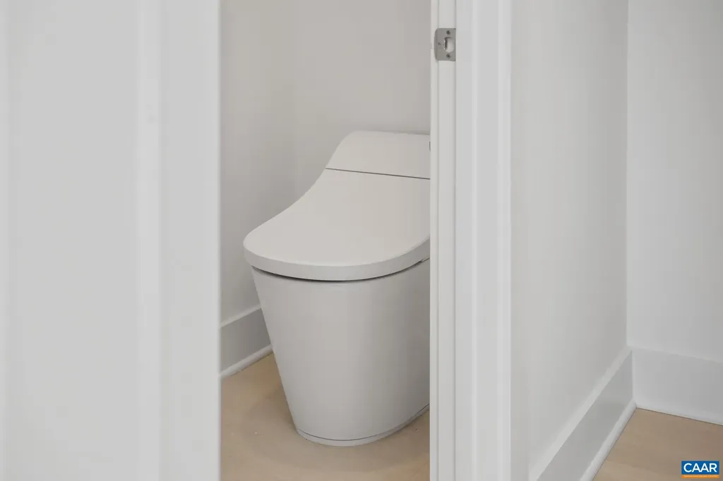 1312 Pen Park Lane Charlottesville VA 22901