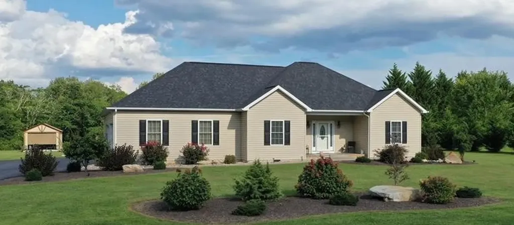 29 Kennedy Ridge Court Stuarts Draft VA 24477