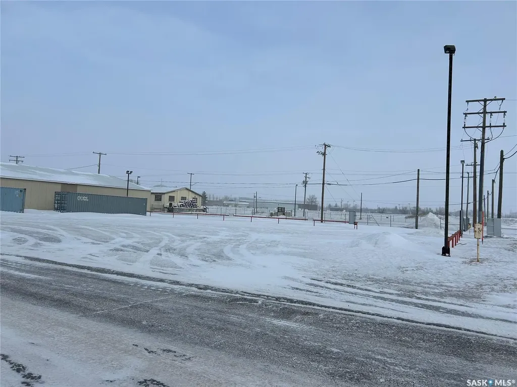 901 5th Street Estevan SK S4A 0Y8