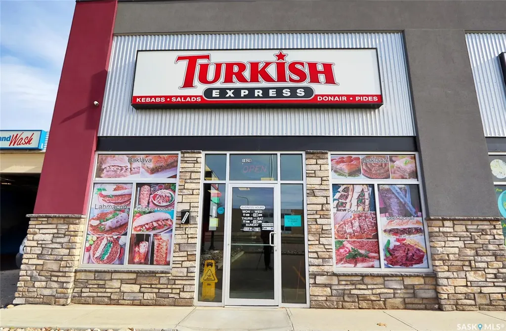 1629 Park Street Regina SK S4N 5A2
