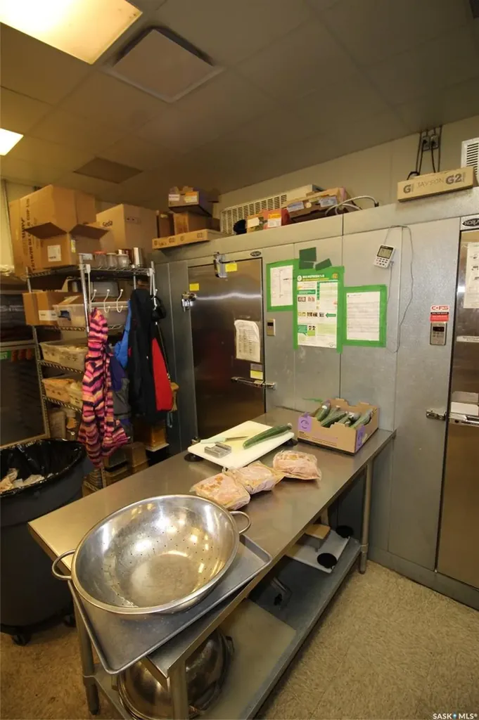 910 3rd Avenue W Shaunavon SK S0N 2M0