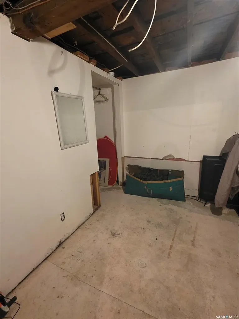 701 3rd Street Estevan SK S4A 0P7