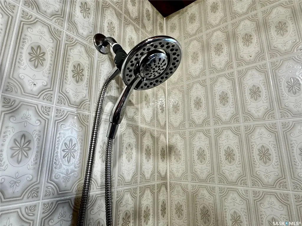 706 Park Drive Good Lake Rm No. 274 SK S0A 0L1