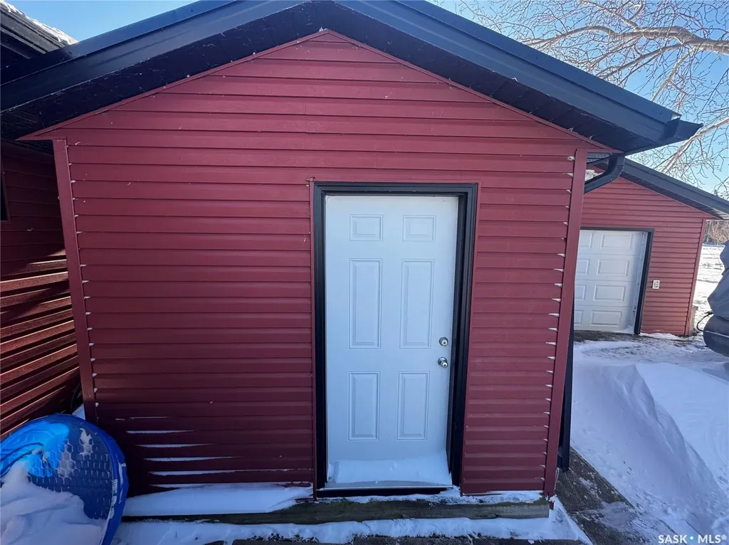 706 Park Drive Good Lake Rm No. 274 SK S0A 0L1