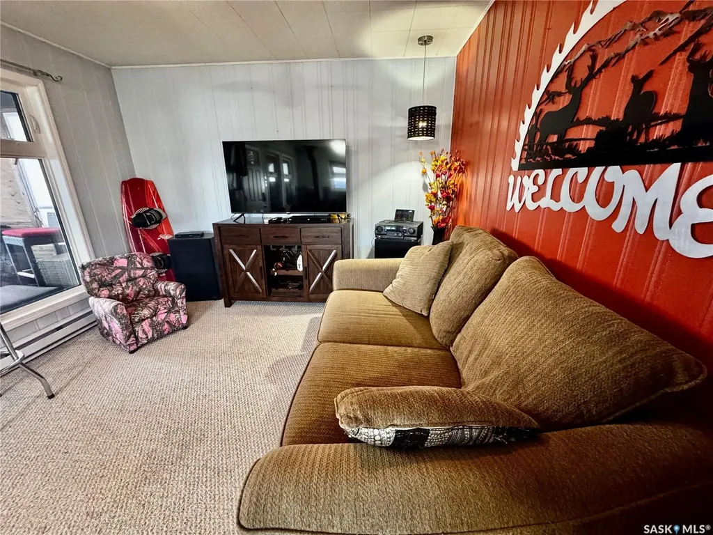 706 Park Drive Good Lake Rm No. 274 SK S0A 0L1