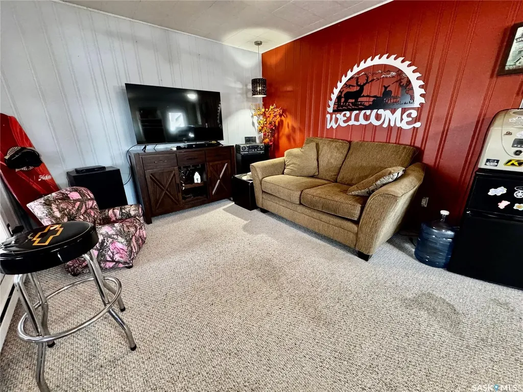 706 Park Drive Good Lake Rm No. 274 SK S0A 0L1