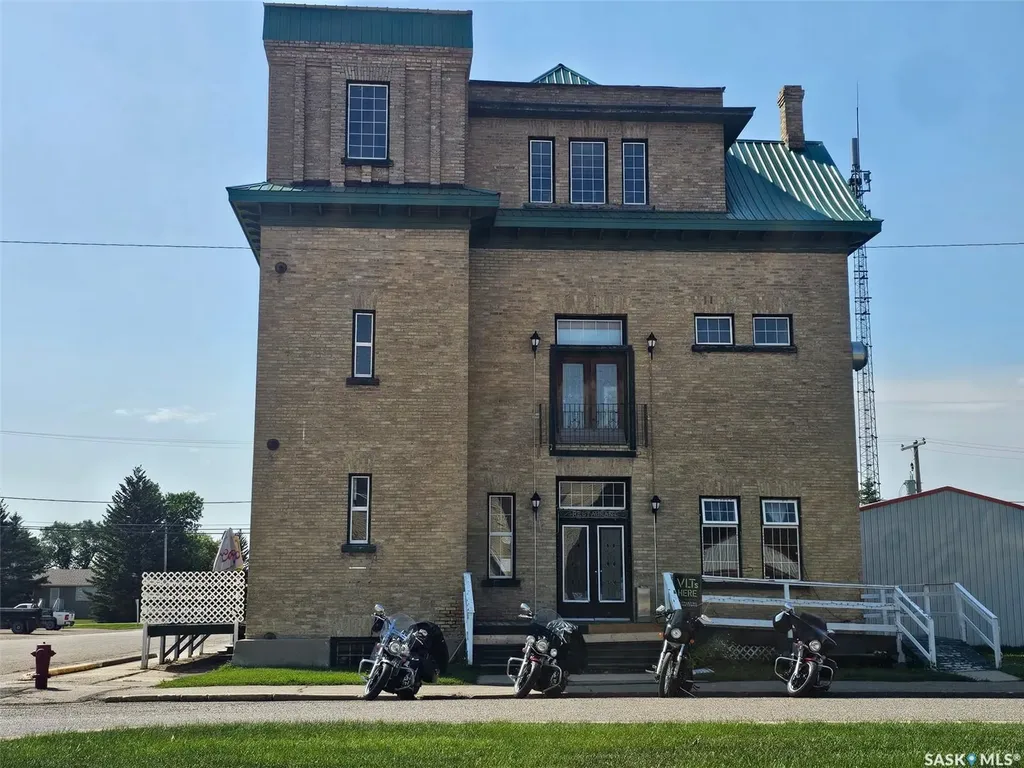201 Main Street Arcola SK S0C 0G0