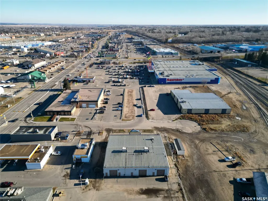 1525 5th Avenue E Prince Albert SK S6V 7Z5
