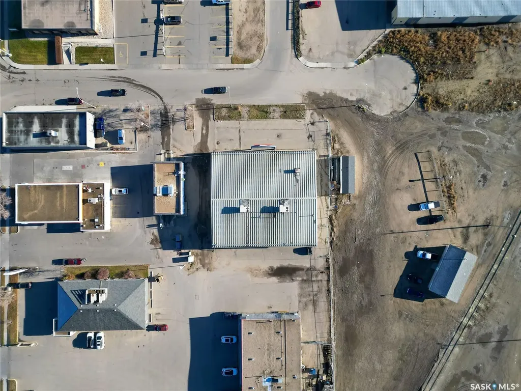 1525 5th Avenue E Prince Albert SK S6V 7Z5