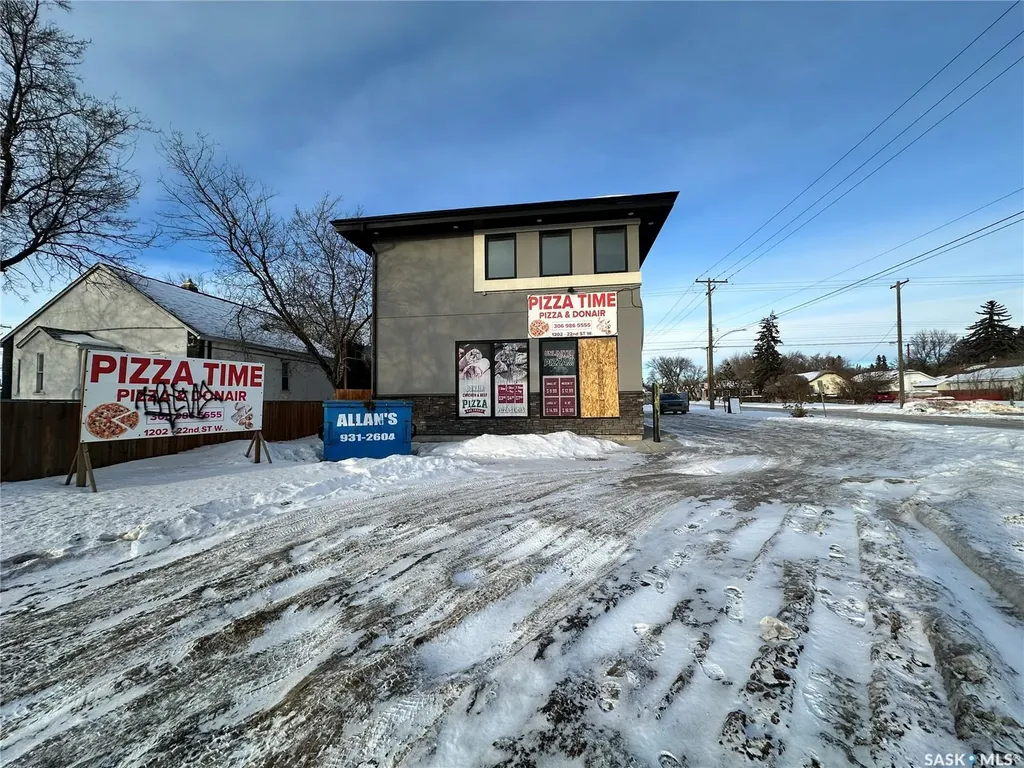 1202 22nd Street W Saskatoon SK S7M 0S7