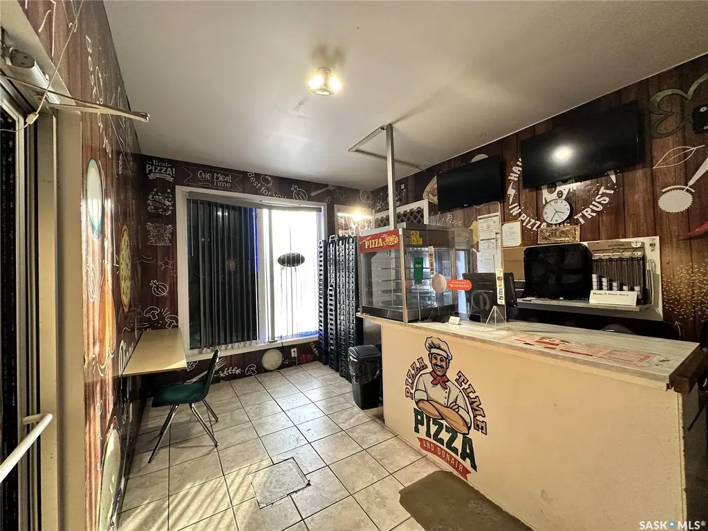 1202 22nd Street W Saskatoon SK S7M 0S7