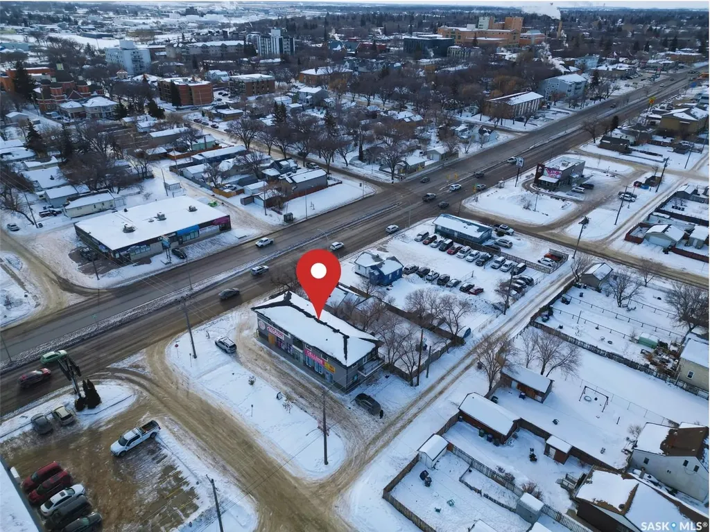 1202 22nd Street W Saskatoon SK S7M 0S7