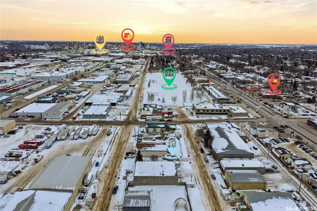 1710 Saskatchewan Avenue Saskatoon SK S7K 1P8
