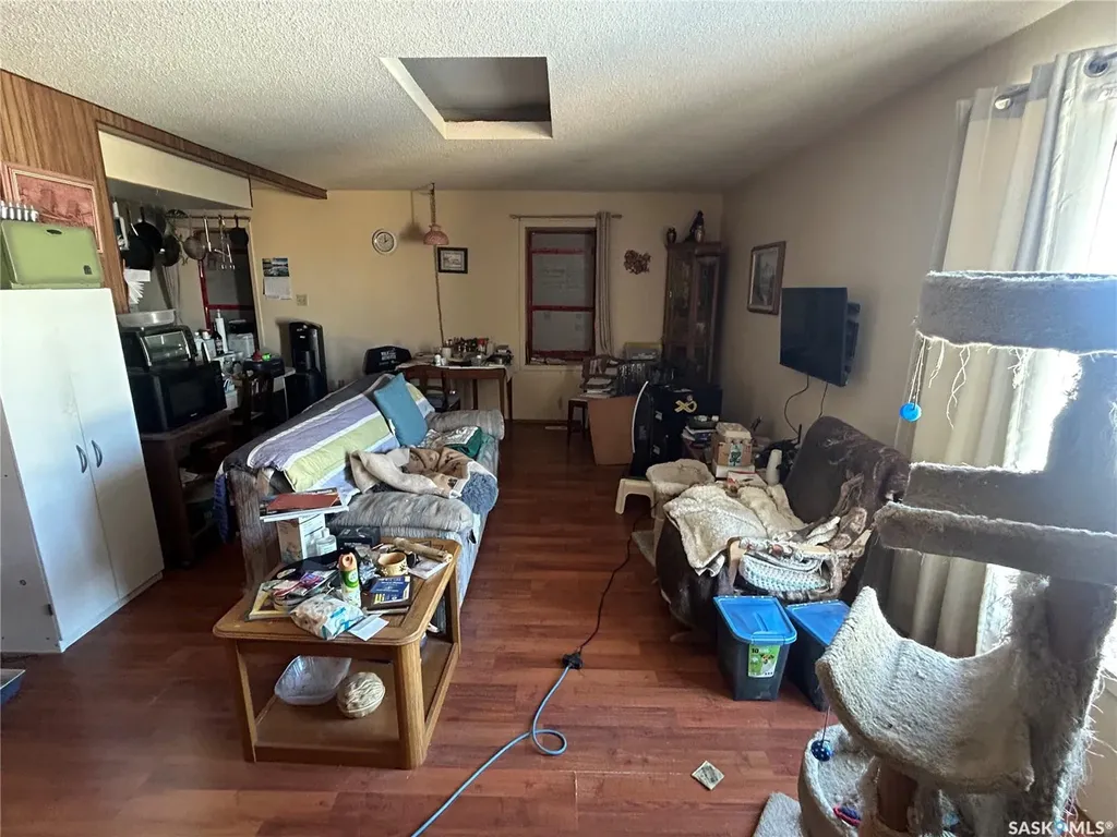 725 Desmond Street Grenfell SK S0G 2B0