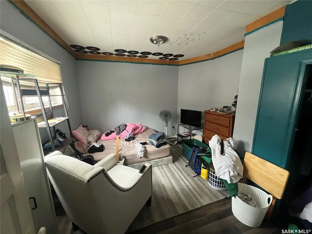 565 15th Street W Prince Albert SK S6V 3R3