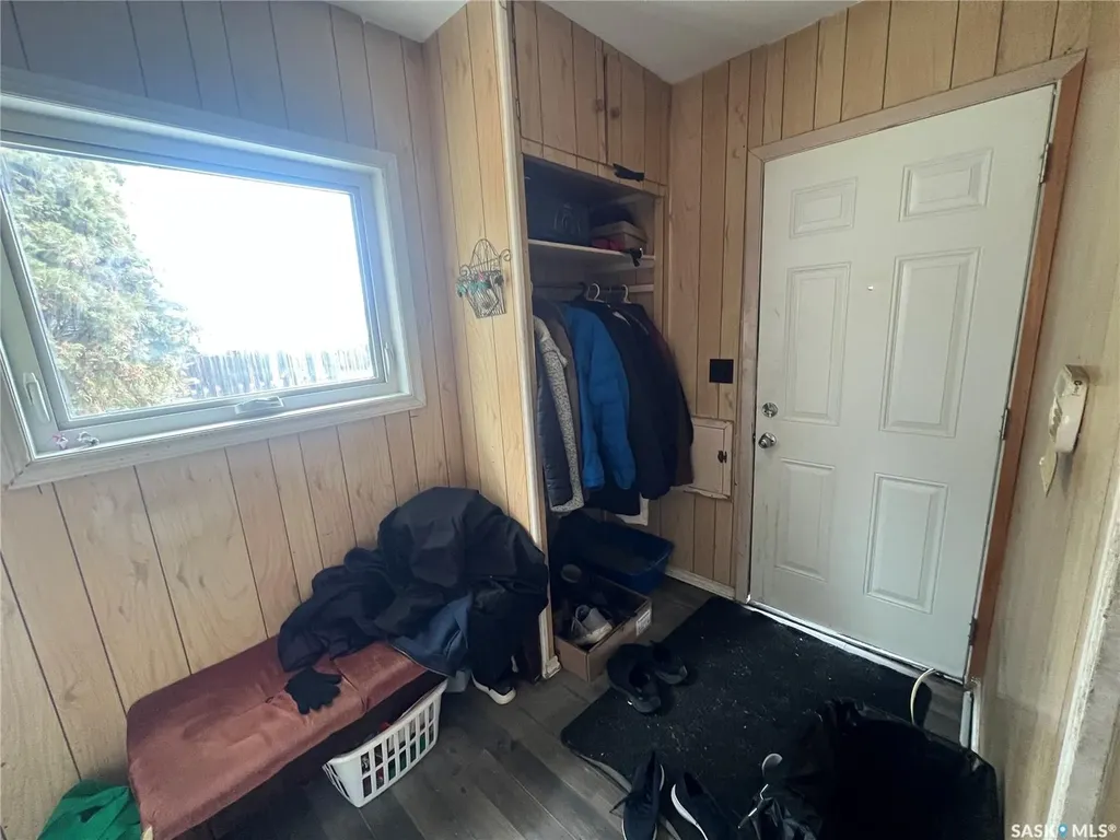 565 15th Street W Prince Albert SK S6V 3R3