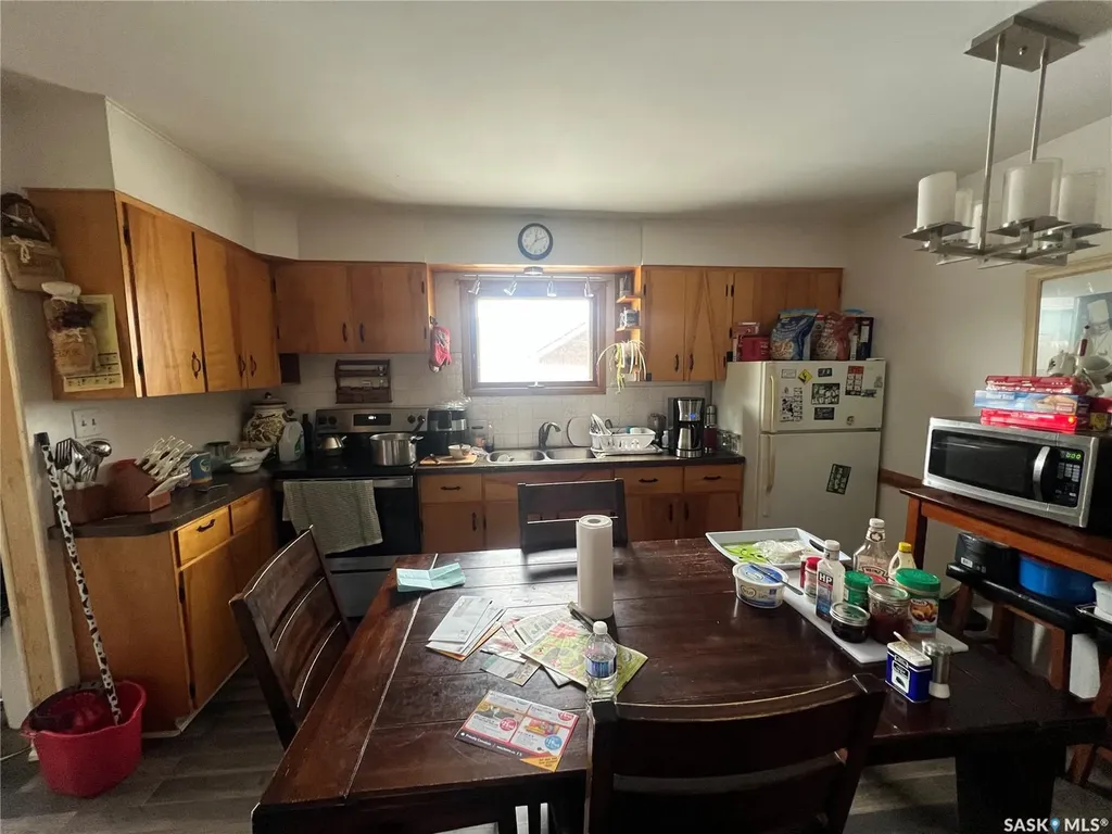 565 15th Street W Prince Albert SK S6V 3R3