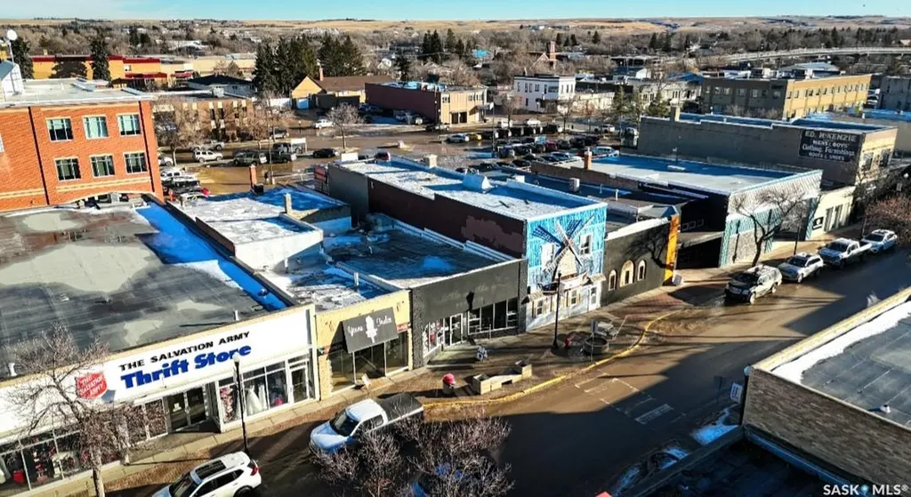 147 Central Avenue N Swift Current SK S9H 0K9