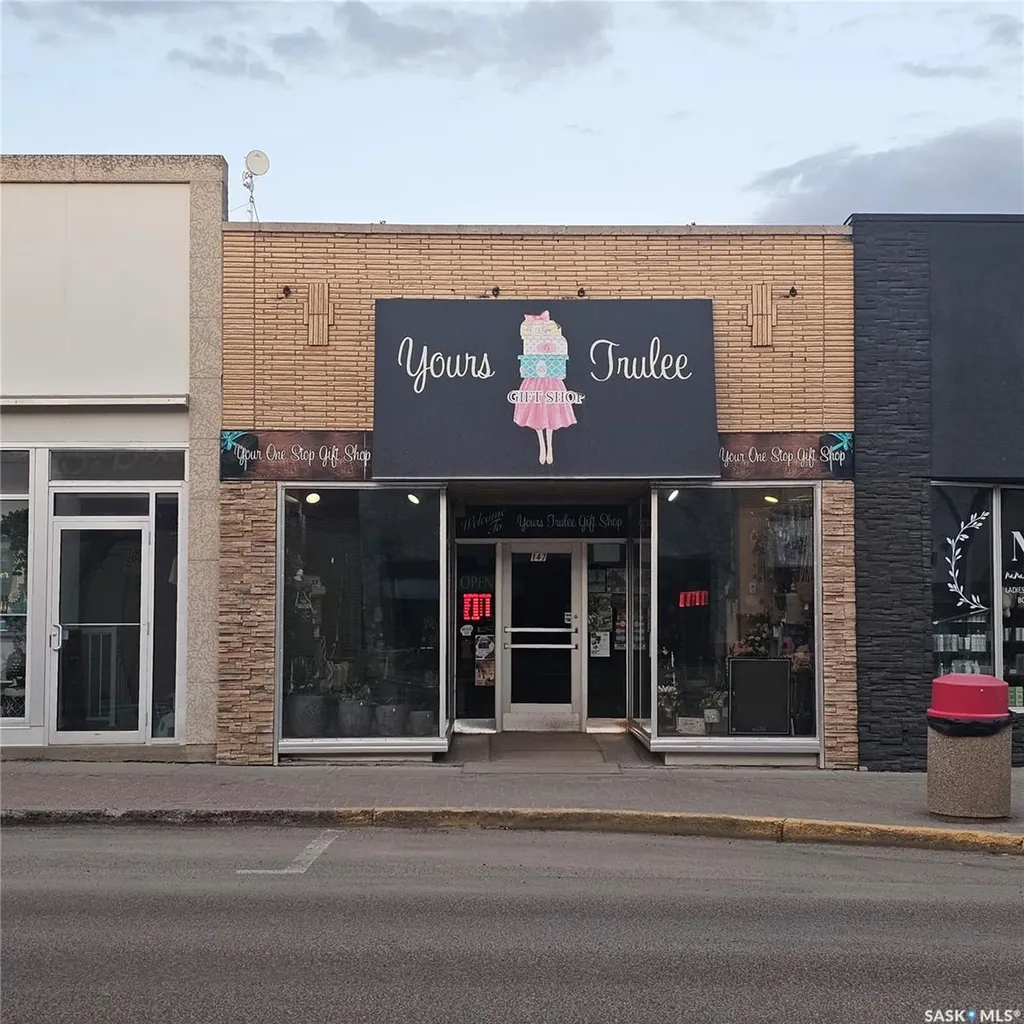 147 Central Avenue N Swift Current SK S9H 0K9