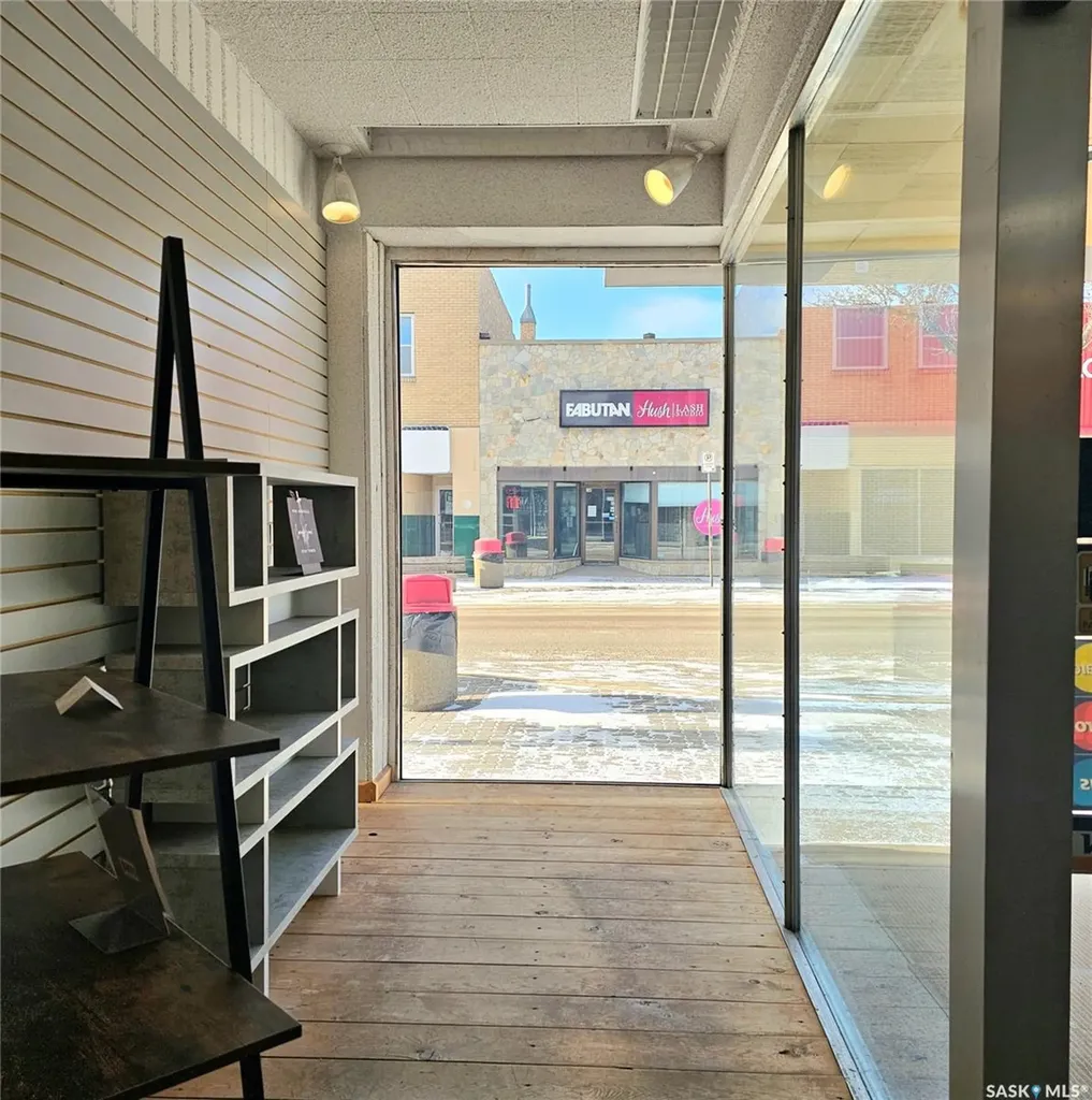 147 Central Avenue N Swift Current SK S9H 0K9
