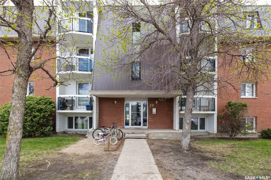 19 Centennial Street Regina SK S4S 6P8