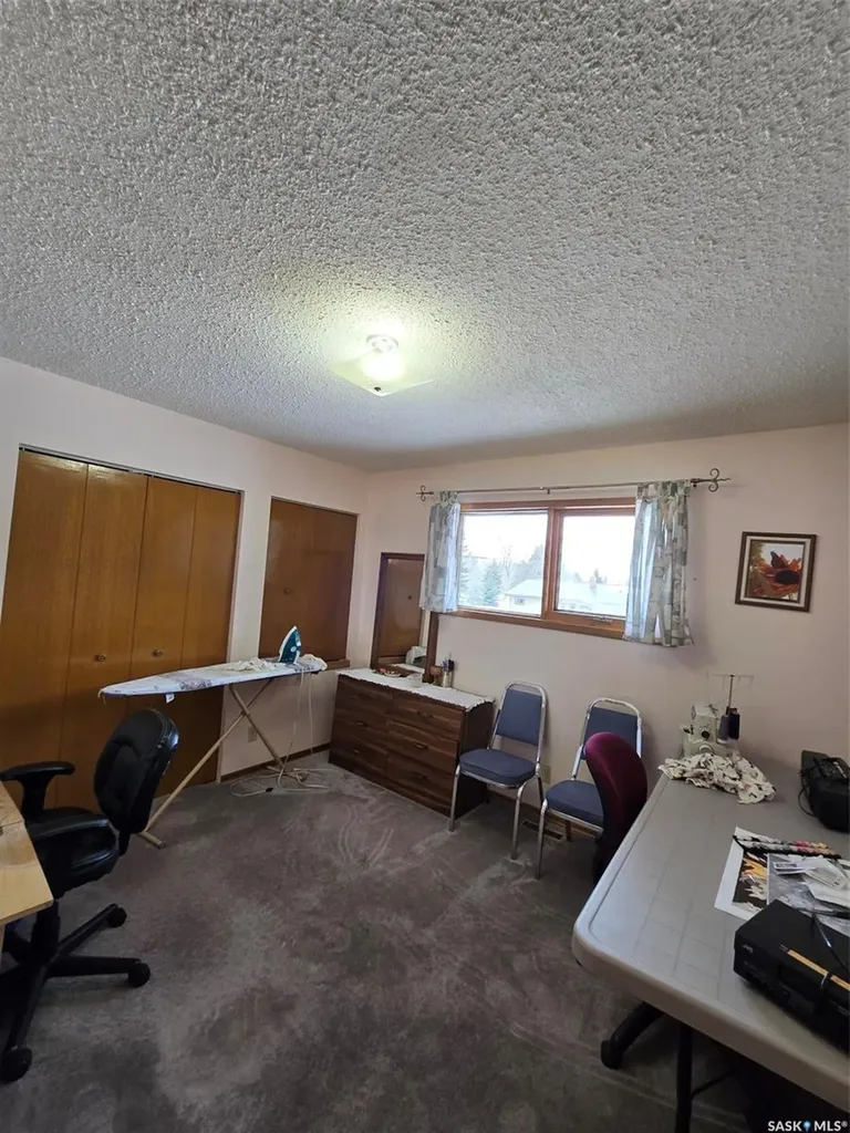 903 Assiniboia Avenue Grenfell SK S0G 2B0