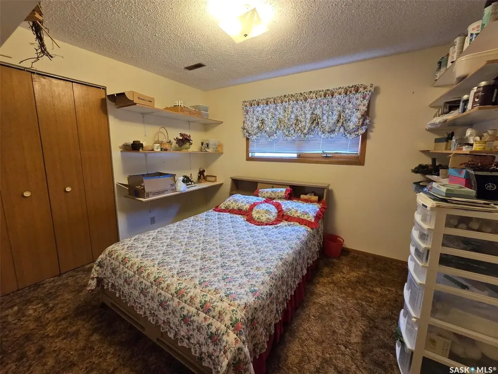 903 Assiniboia Avenue Grenfell SK S0G 2B0