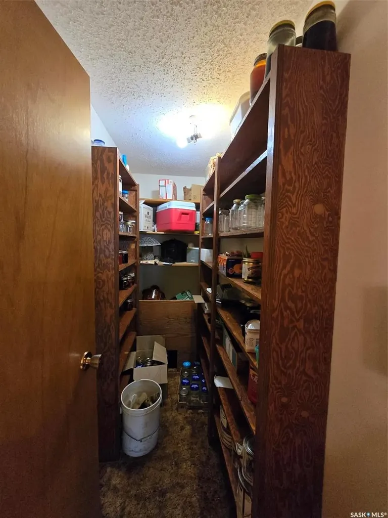 903 Assiniboia Avenue Grenfell SK S0G 2B0