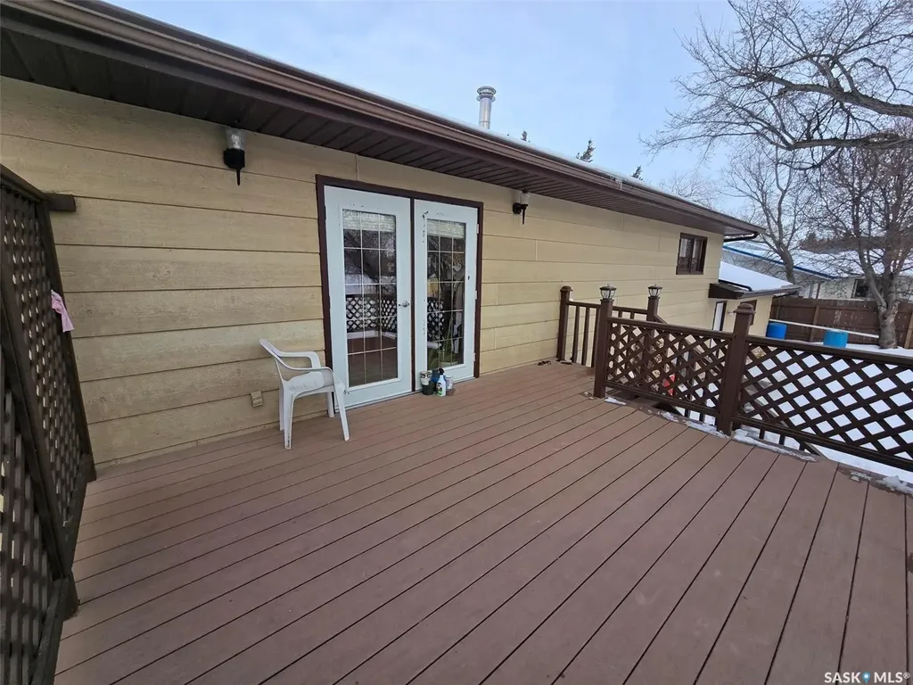 903 Assiniboia Avenue Grenfell SK S0G 2B0