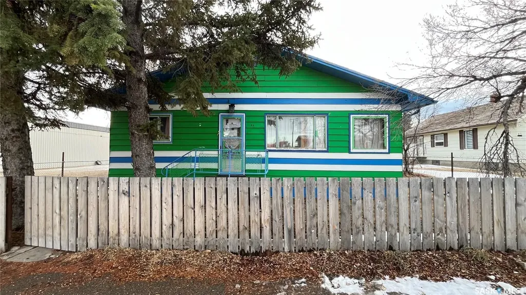 46 Pacific Avenue Maple Creek SK S0N 1N0