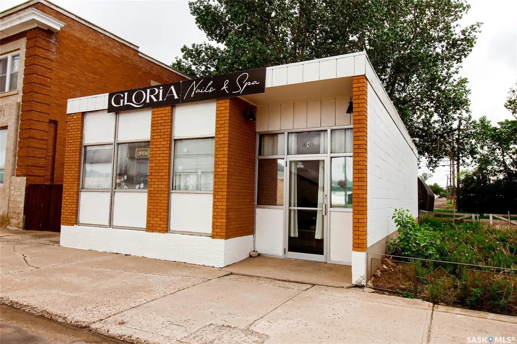 254 Centre Street Shaunavon SK S0N 2M0