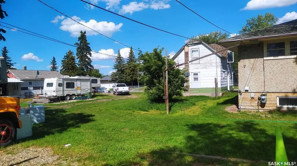 460 Mcintyre Street Regina SK S4R 2M3