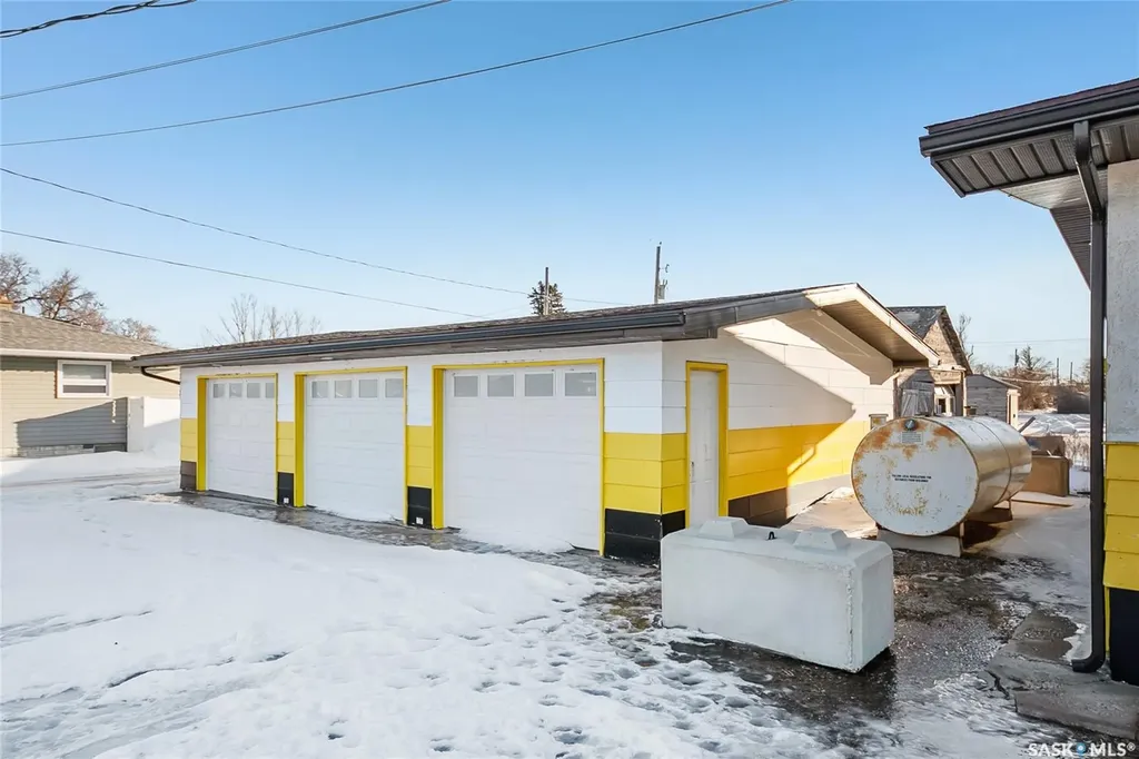 301 11 Highway Chamberlain SK S0G 0R0