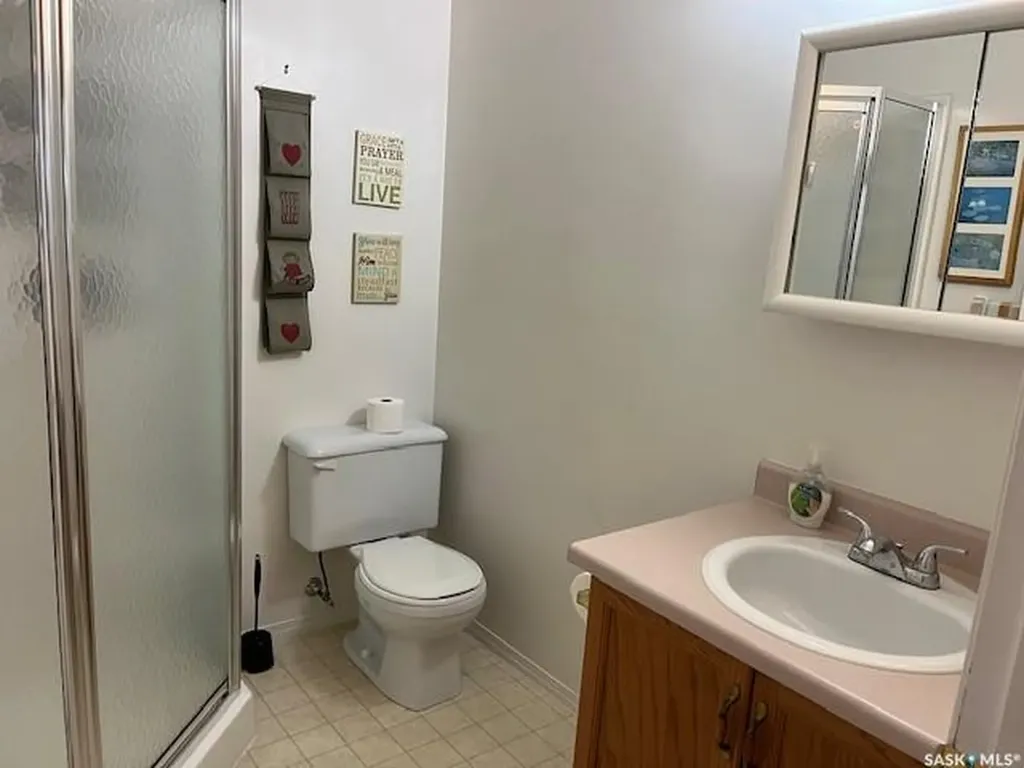102 1st Avenue Caronport SK S0H 0S0