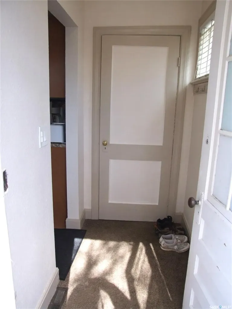 115 1st Street E Leader SK S0N 1H0