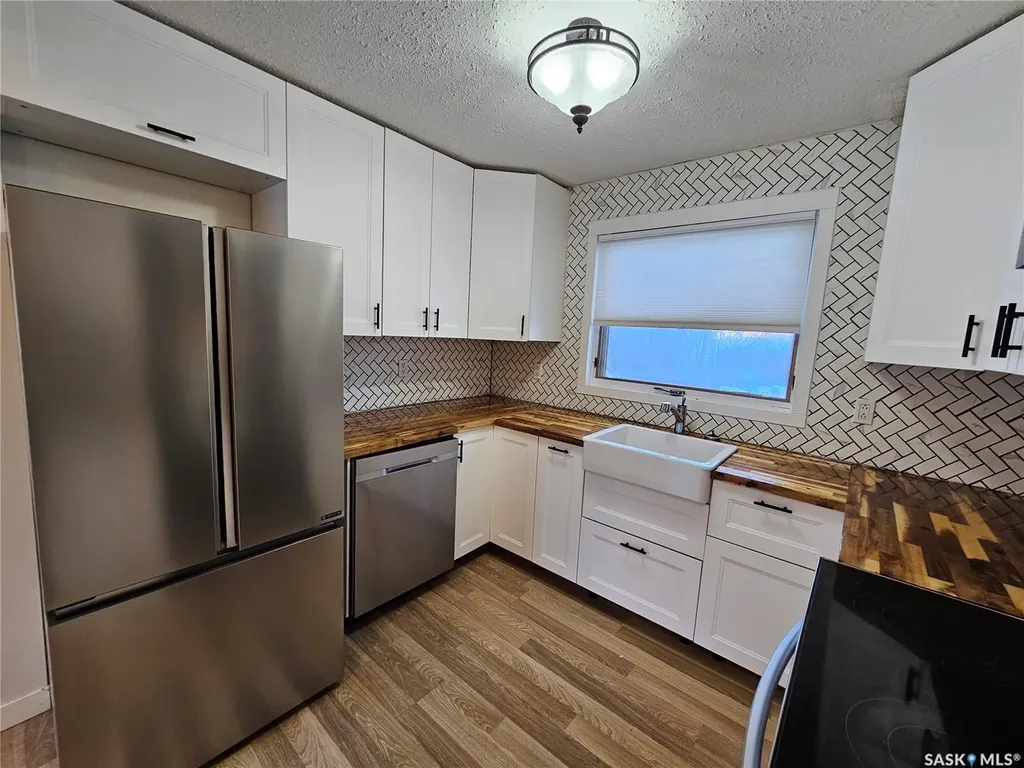 437 4th Avenue E Unity SK S0K 4L0