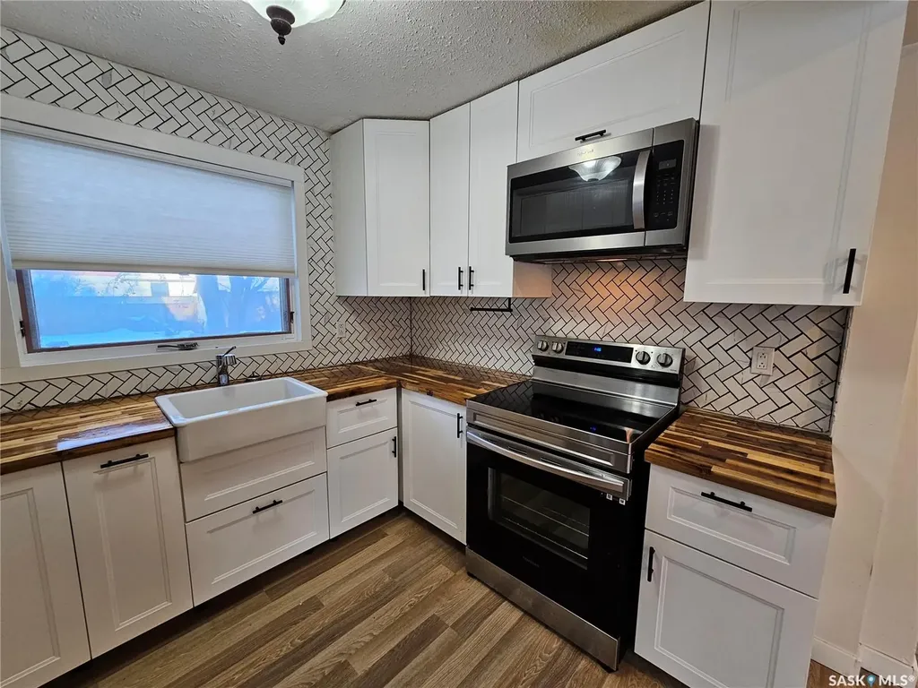 437 4th Avenue E Unity SK S0K 4L0