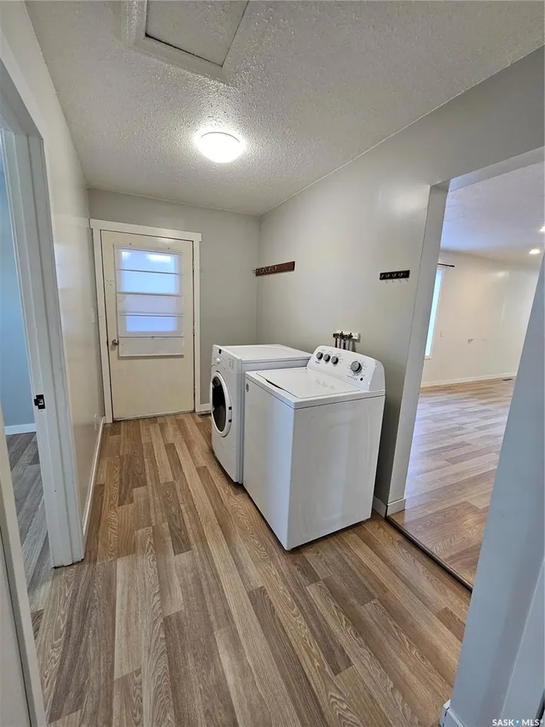 437 4th Avenue E Unity SK S0K 4L0