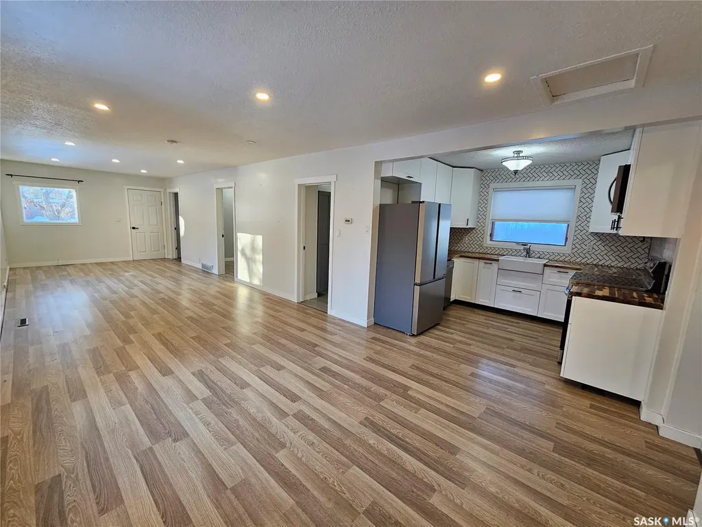 437 4th Avenue E Unity SK S0K 4L0