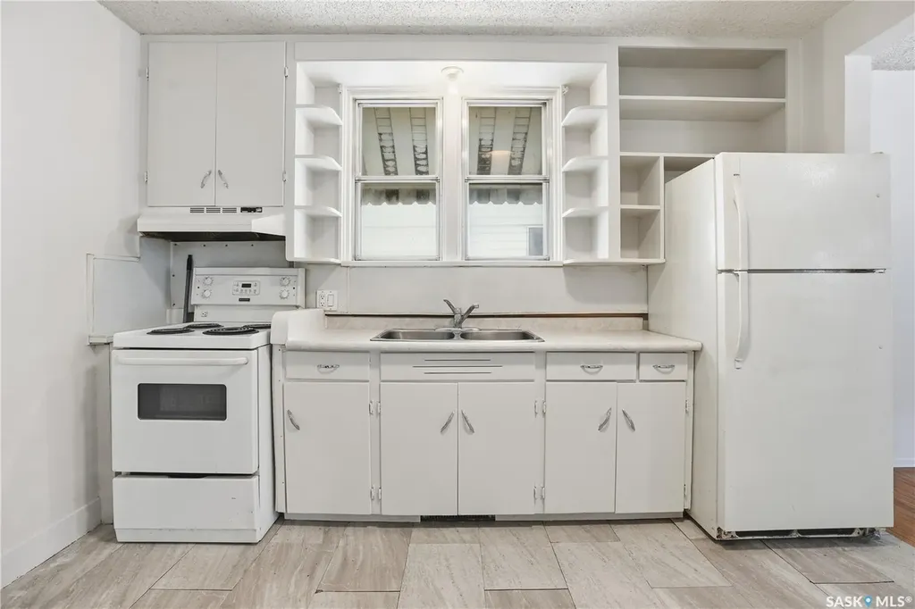 843 Argyle Street Regina SK S4T 3P9