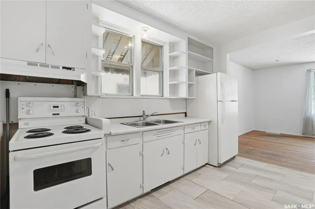 843 Argyle Street Regina SK S4T 3P9