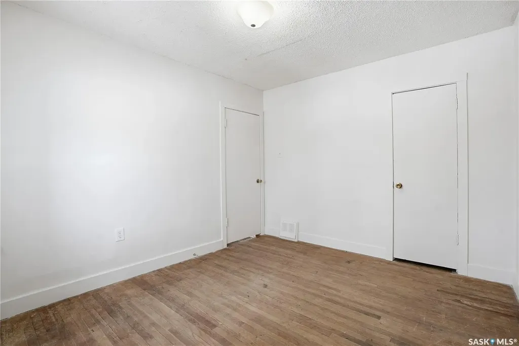 843 Argyle Street Regina SK S4T 3P9
