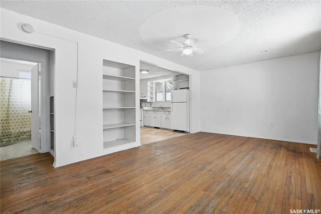 843 Argyle Street Regina SK S4T 3P9