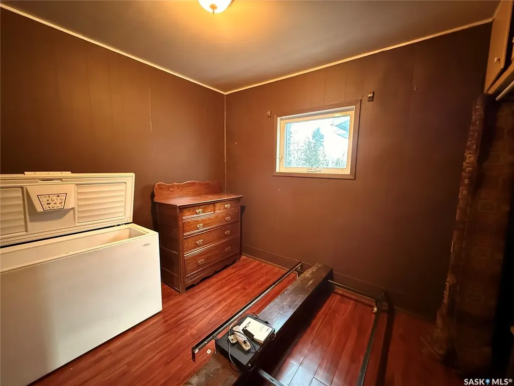 423 Dennis Street Herbert SK S0H 2A0