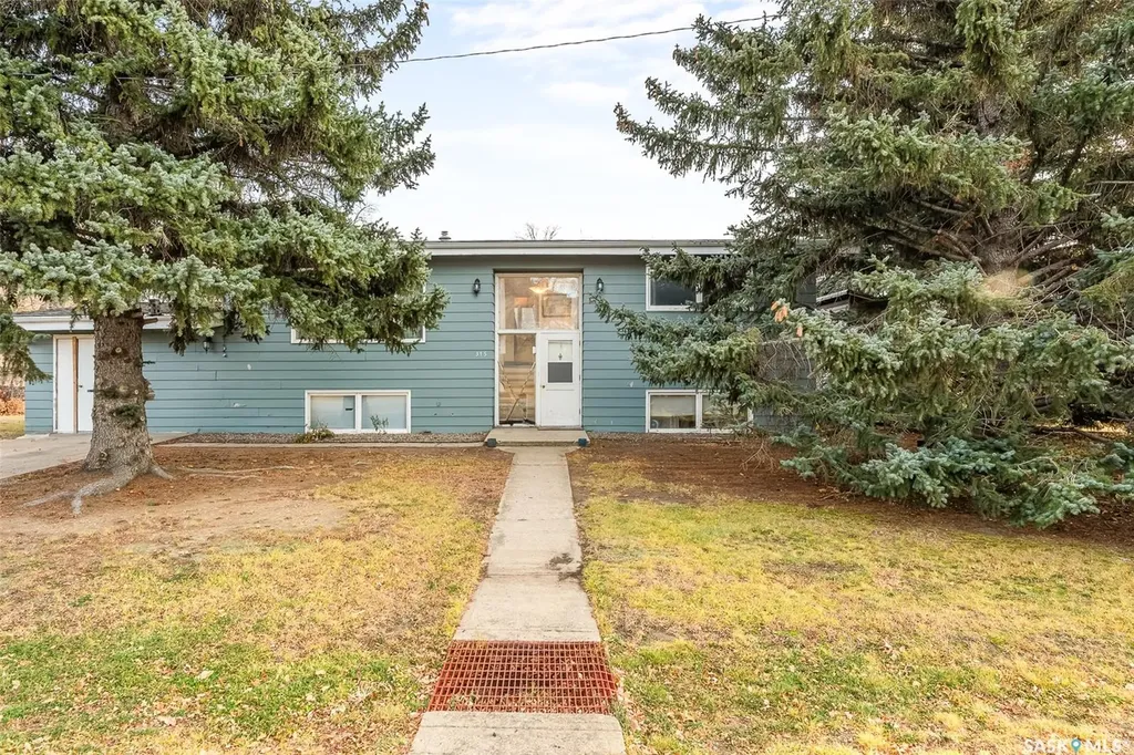 315 Birch Street Caronport SK S0H 0S0