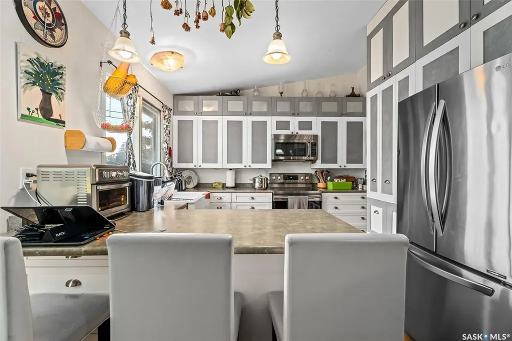 315 Birch Street Caronport SK S0H 0S0