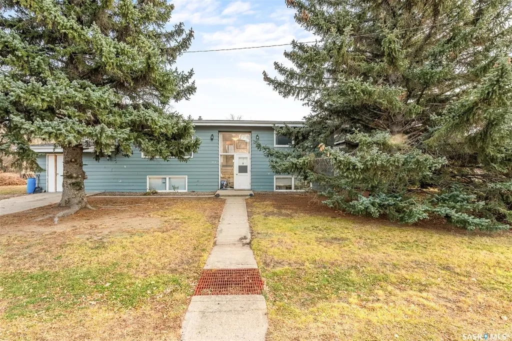 315 Birch Street Caronport SK S0H 0S0