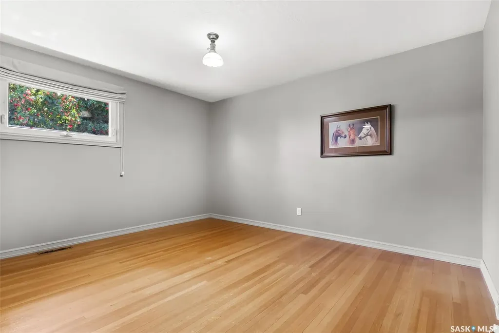 433 9th Avenue W Melville SK S0A 2P0